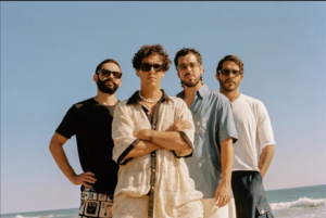 Cuatro discos con la palabra más allá del género