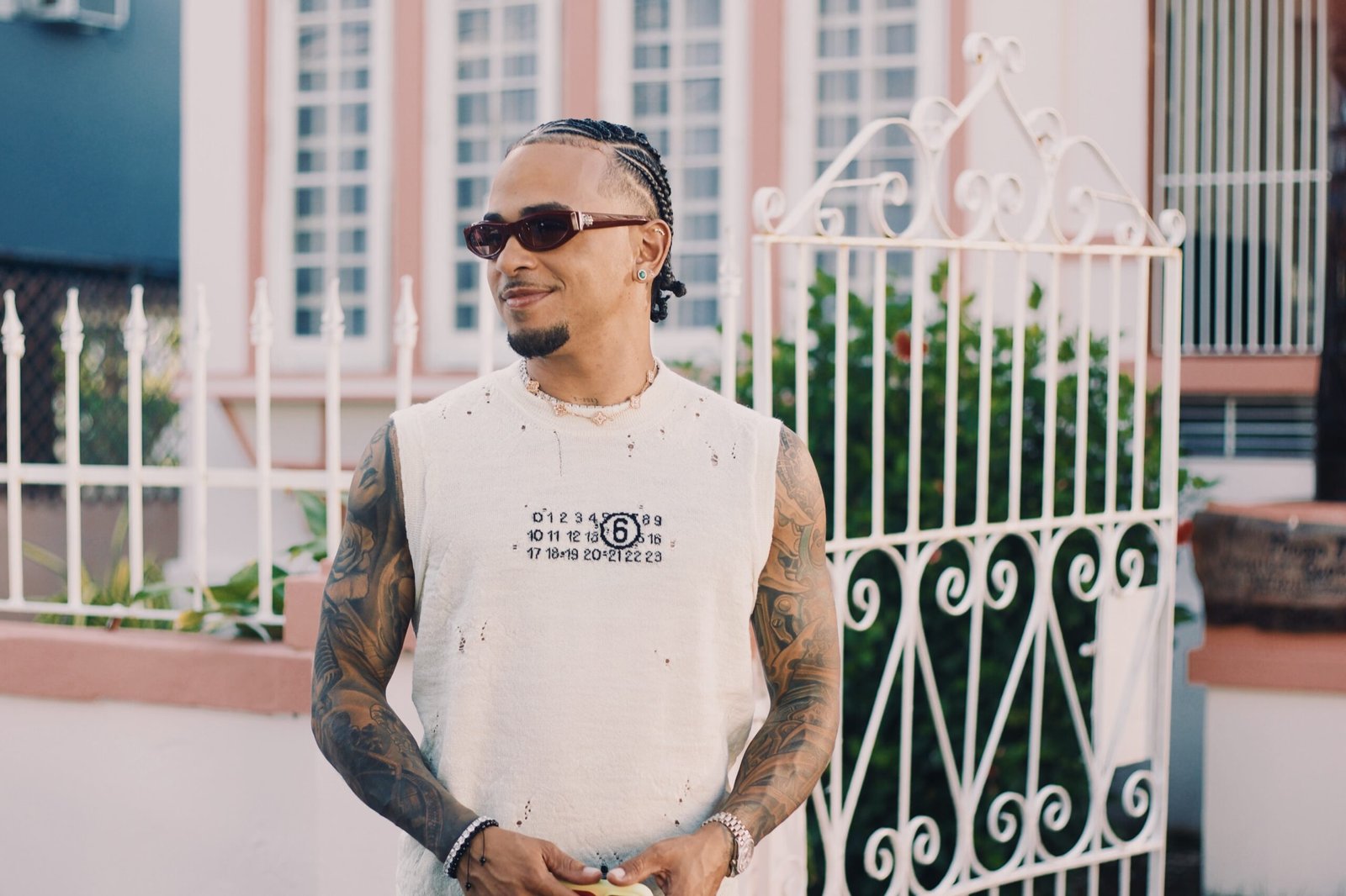 Ozuna retoma el sonido de sus inicios con “Una Aventura“