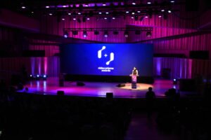 Video Prisma Awards: Cazzu se impuso como la gran ganadora de la noche