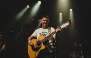 David Tagger presenta 'El poder de los olvidados': la tribu de la canción