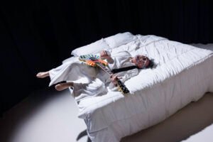 'Shine', la nueva declaración de Fito Páez hacia el mundo que nos rodea