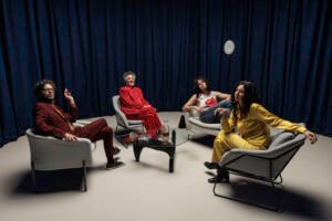 Fito Paez anunció su nuevo disco 'Shine' con el corto "Todos los Fitos"