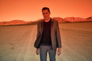 Tiësto adelante su nuevo sencillo "Don't Lose Your Head"