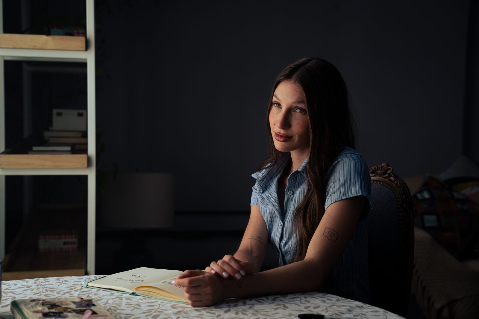 Yami Safdie se confiesa en “La Mala”