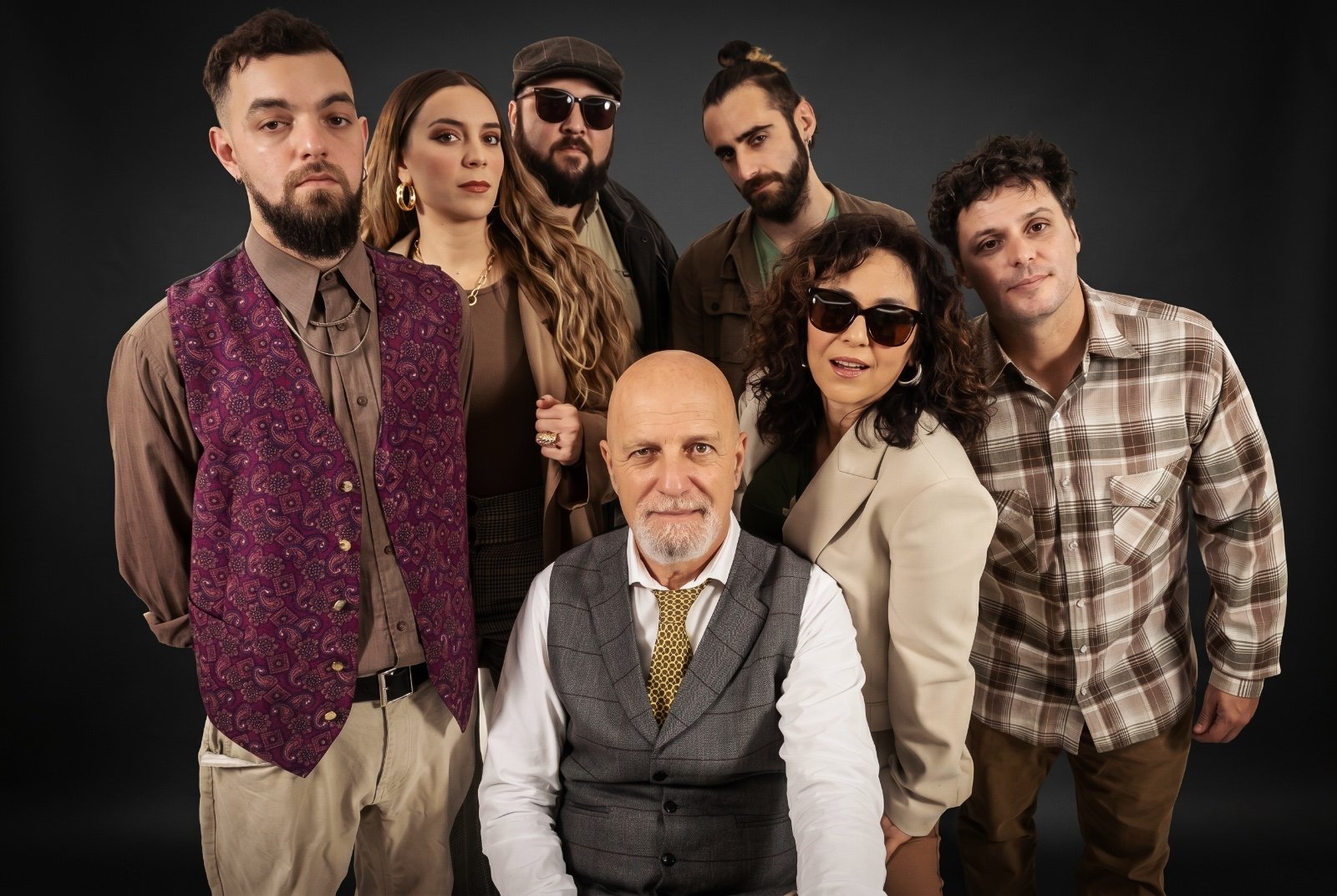 Cordera y La Caravana presentan 'La Fuente', su nuevo álbum de estudio