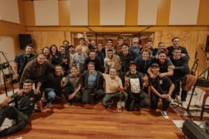 No Te Va Gustar presenta la nueva versión de "Cielo de un Solo Color"