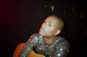 Steve Lacy lanza "is it cool?" junto a SZA antes de la salida de 'Oh yeah?'