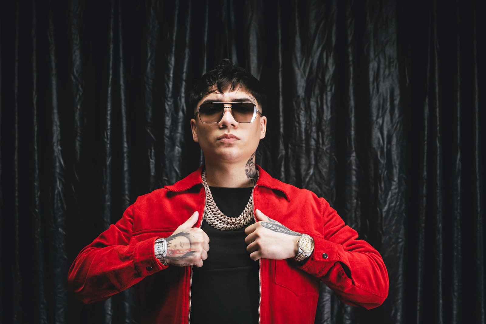 Jairo Vera reúne a la escena urbana chilena en ‘Génesis’