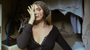 Feli Colina transforma el conflicto en espectáculo en 'La Otra Mejilla' 