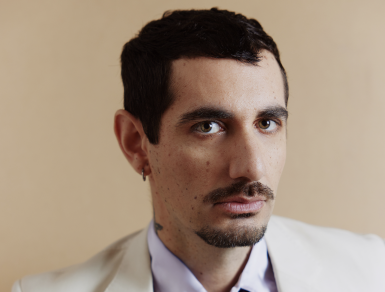 Alex Anwandter: "No soy obsesivo, pero si insistente"