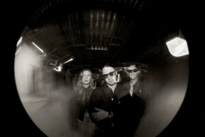Jungle: "A veces nos preguntamos si nuestra música es frívola o necesaria"