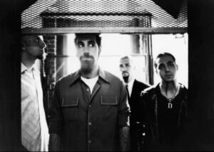 System Of A Down conmemora los 25 años de Toxicity con un lanzamiento especial