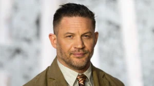 Tom Hardy retoma su historia con el rap en 'Czarface Meets Frankie Pulitzer'