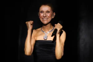 Céline Dion llora de felicidad en París: 9 mejores momentos de la noche inaugural de su regreso al escenario