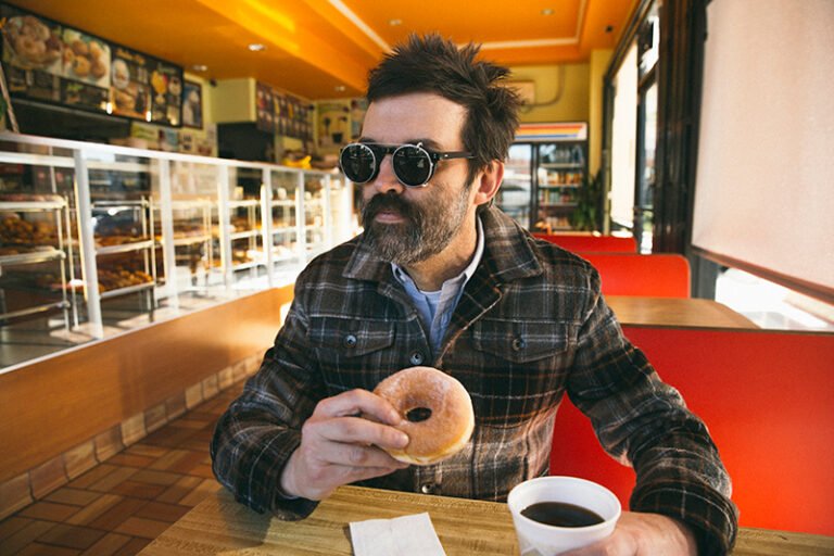 Eels presenta 'Cookie Happened': "En algún momento hasta los Beatles van a ser olvidados"