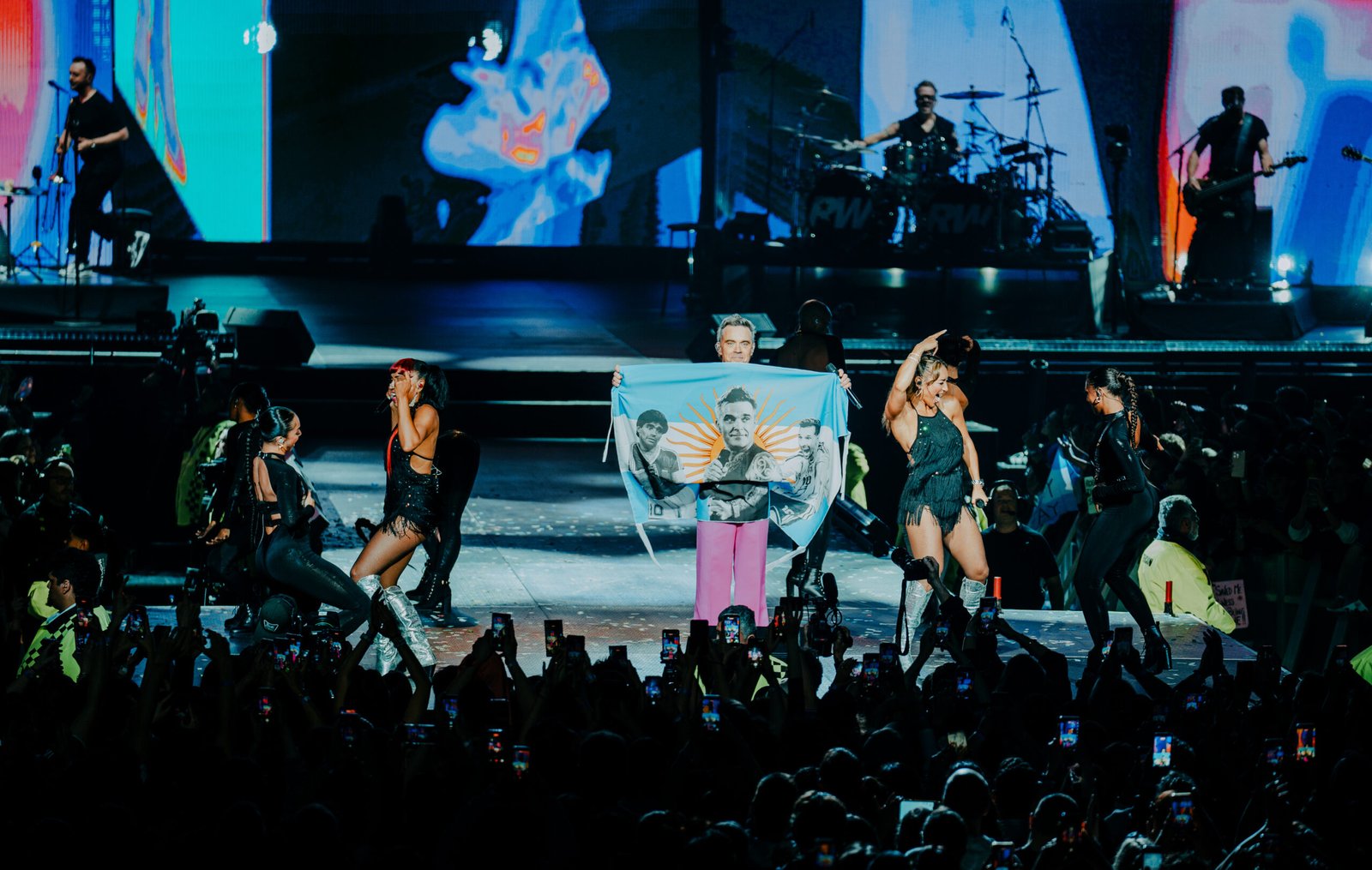 Robbie Williams en Buenos Aires: clásicos, 'BRITPOP' y una ausencia de dos décadas
